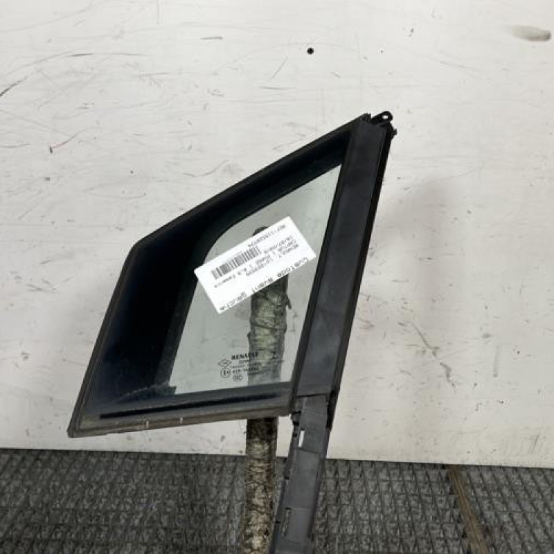 Custode avant gauche (porte) RENAULT CAPTUR 1 Photo n°1