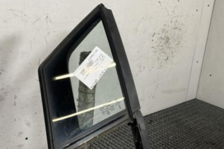 Custode avant gauche (porte) RENAULT CAPTUR 1