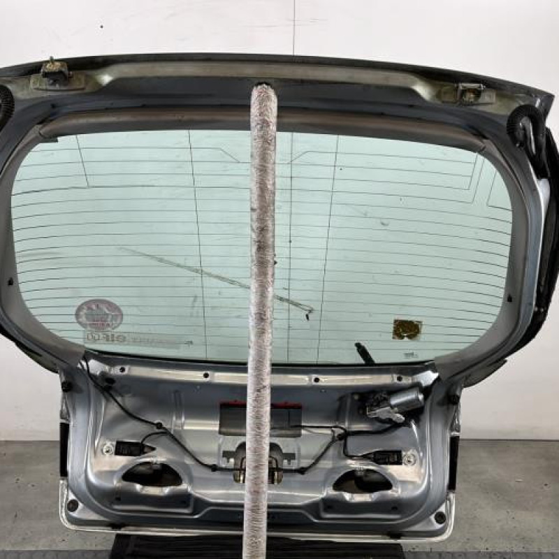 Malle/Hayon arriere RENAULT LAGUNA 2 Photo n°12