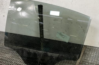 Vitre arriere gauche PEUGEOT 208 1