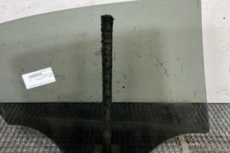 Vitre arriere gauche PEUGEOT 208 1