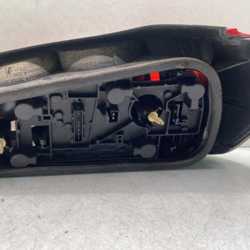 Feu arriere principal gauche (feux) PEUGEOT 306 Photo n°2