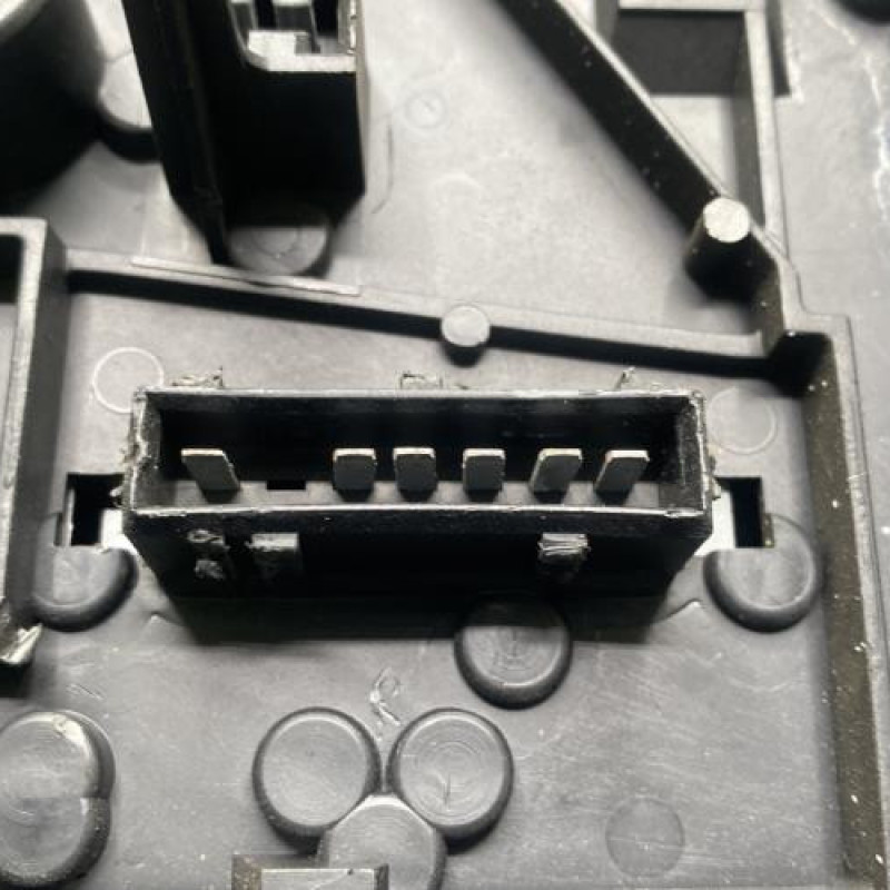 Feu arriere principal gauche (feux) PEUGEOT 306 Photo n°3