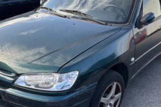 Feu arriere principal gauche (feux) PEUGEOT 306