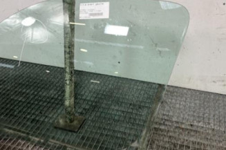 Vitre avant gauche CITROEN BERLINGO 1