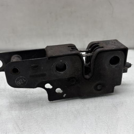 Fermeture de capot AUDI A3 2 Photo n°1