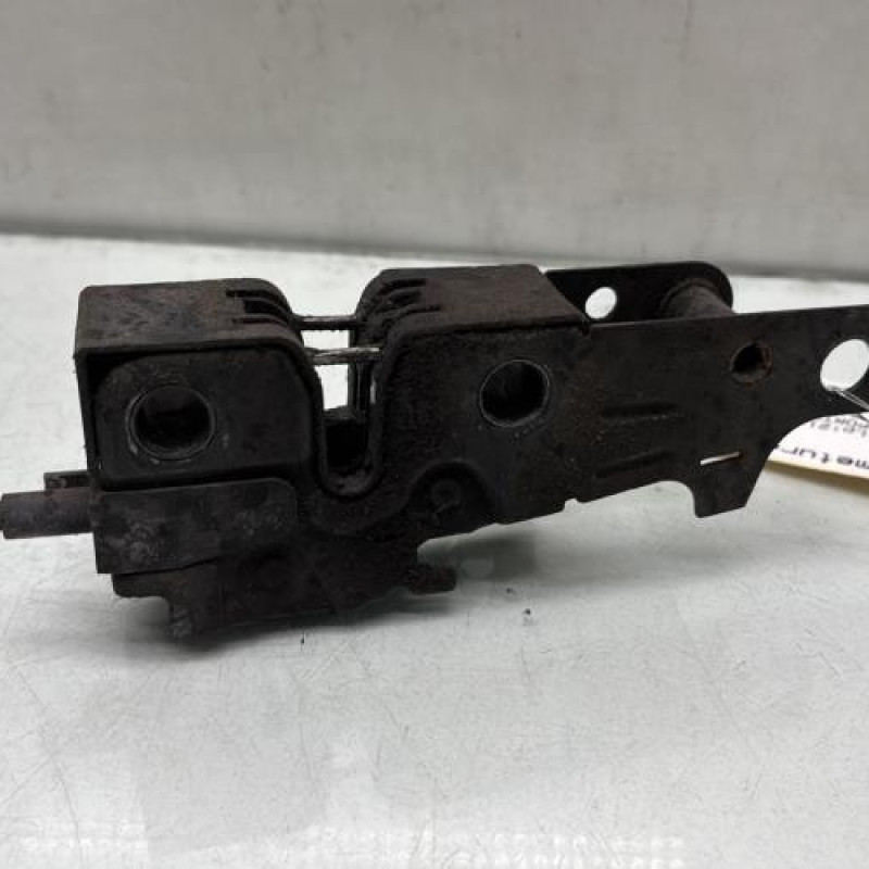 Fermeture de capot AUDI A3 2 Photo n°2