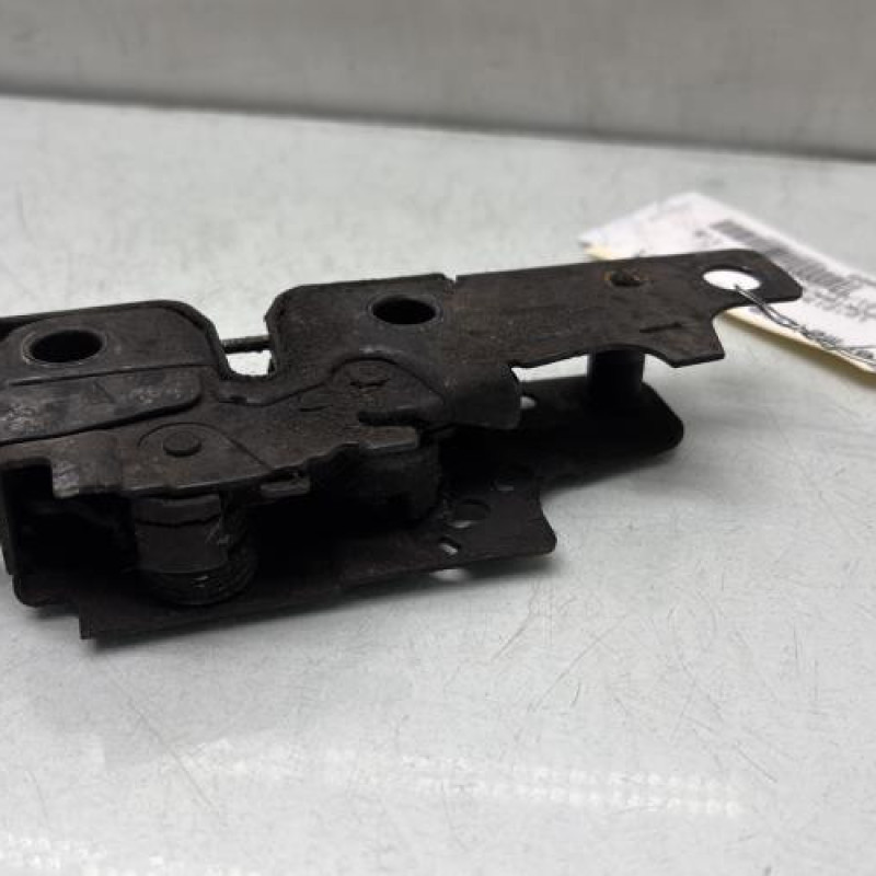 Fermeture de capot AUDI A3 2 Photo n°3