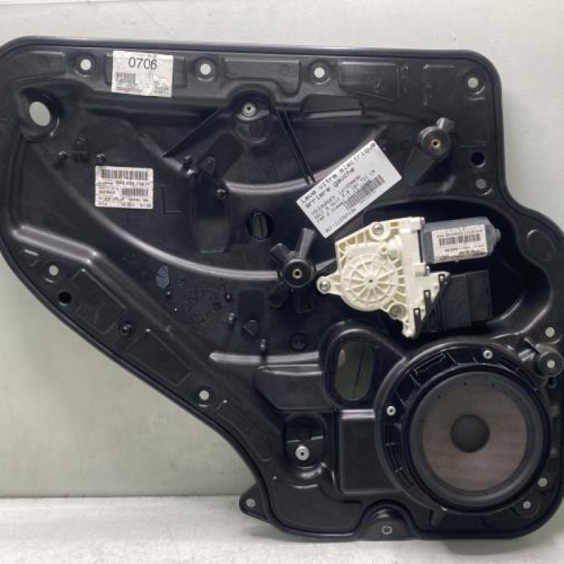 Leve vitre electrique arriere gauche VOLKSWAGEN GOLF 6 Photo n°1