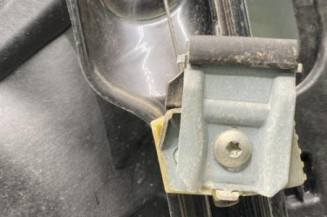 Leve vitre electrique avant droit VOLKSWAGEN GOLF 6