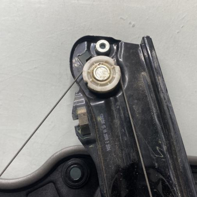 Leve vitre electrique avant droit VOLKSWAGEN GOLF 6 Photo n°8