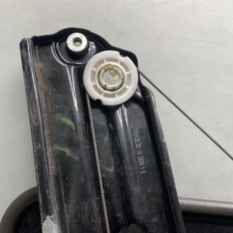 Leve vitre electrique avant droit VOLKSWAGEN GOLF 6 Photo n°11