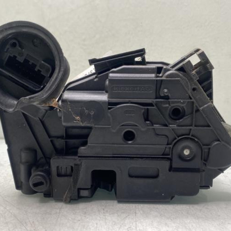 Serrure arriere gauche VOLKSWAGEN GOLF 6 Photo n°3