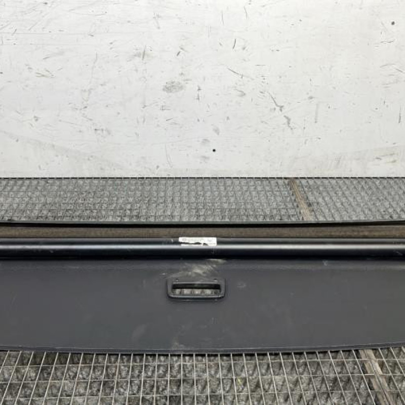 Plage arriere VOLKSWAGEN GOLF 5 Photo n°4