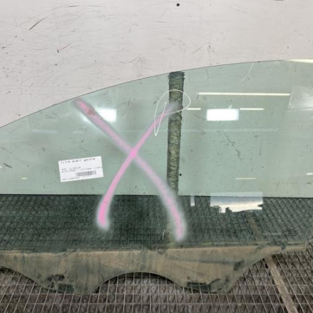 Vitre avant gauche SEAT ALTEA Photo n°1