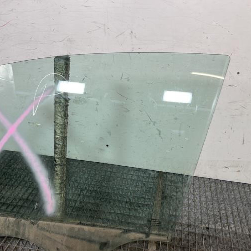 Vitre avant gauche SEAT ALTEA Photo n°3