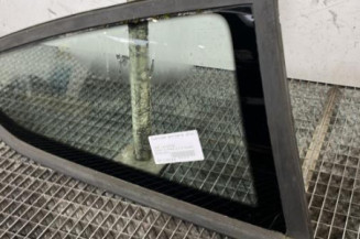 Custode arriere droit FORD FIESTA 6