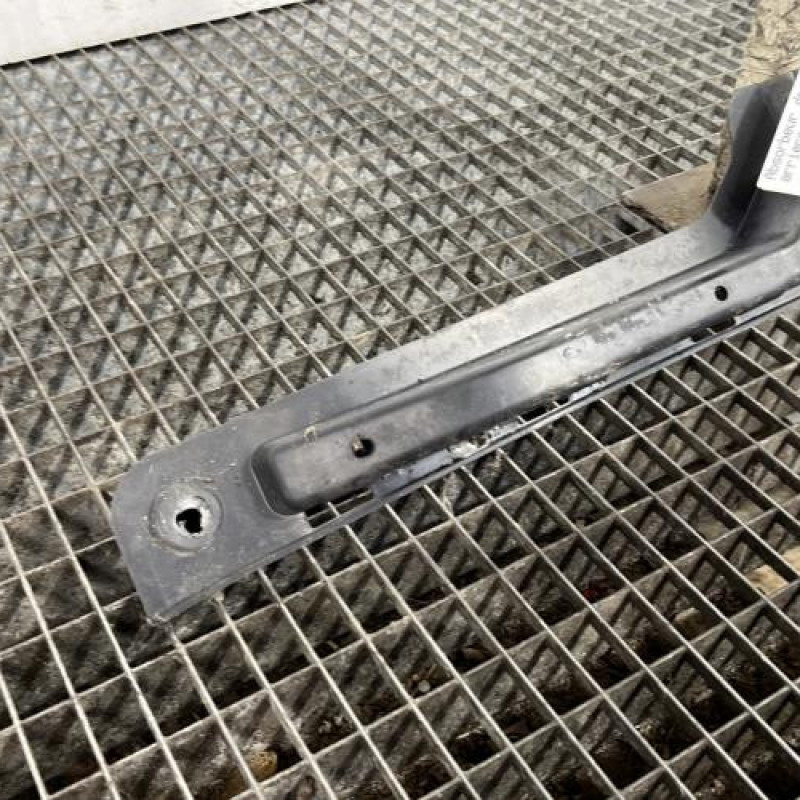 Absorbeur de pare choc arriere FORD FIESTA 6 Photo n°2