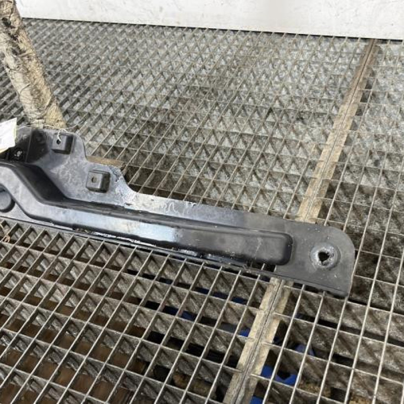 Absorbeur de pare choc arriere FORD FIESTA 6 Photo n°3