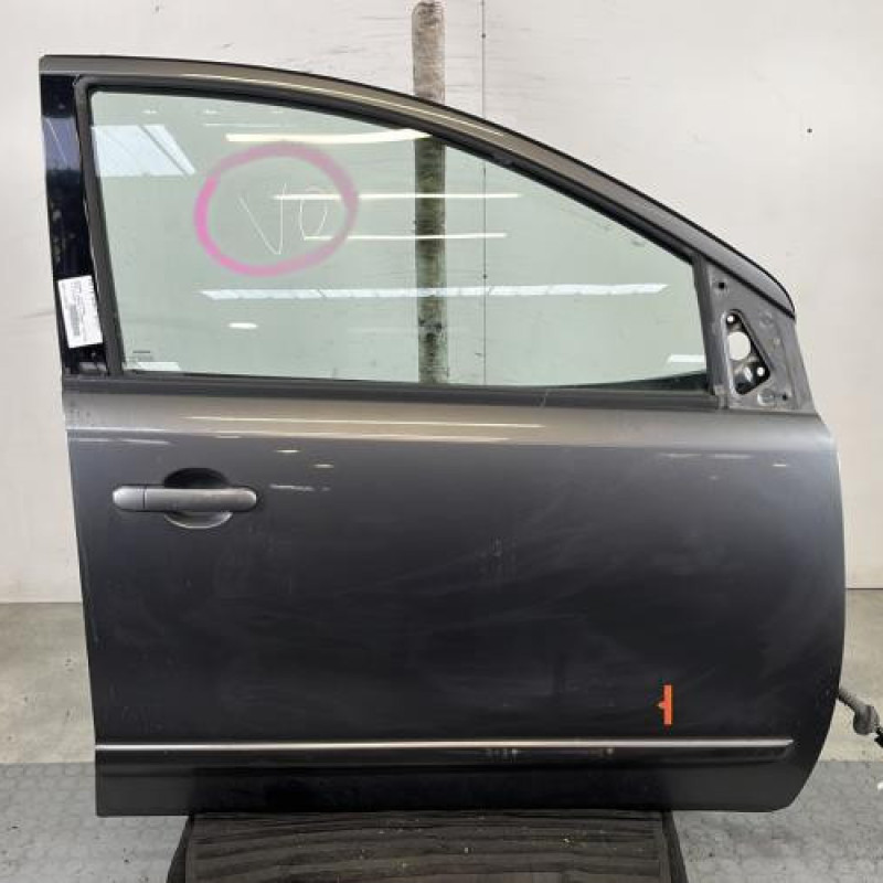 Porte avant droit NISSAN NOTE 1 Photo n°1