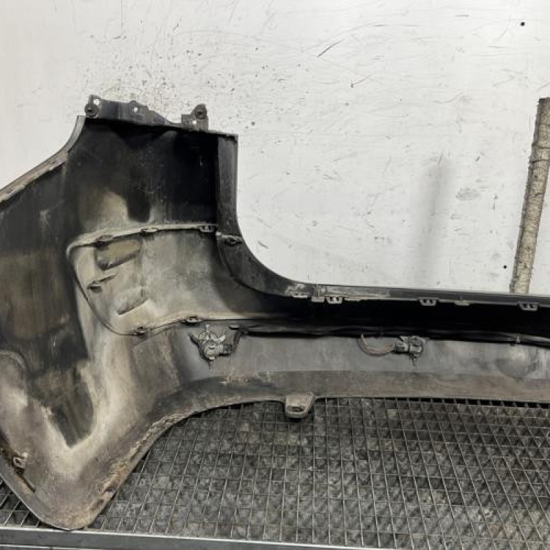 Pare choc arriere RENAULT MEGANE 2 Photo n°6