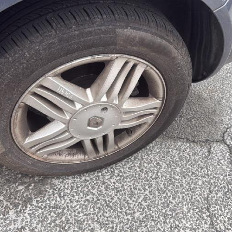 Renfort pare choc arriere (traverse) RENAULT MEGANE 2 Photo n°17