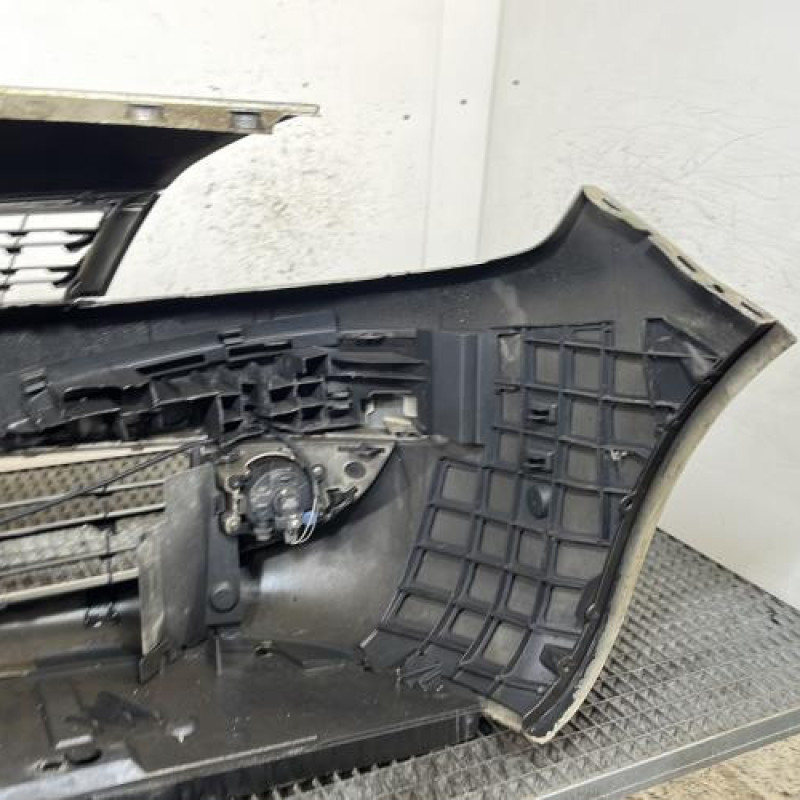 Pare choc avant RENAULT SCENIC 2 Photo n°4