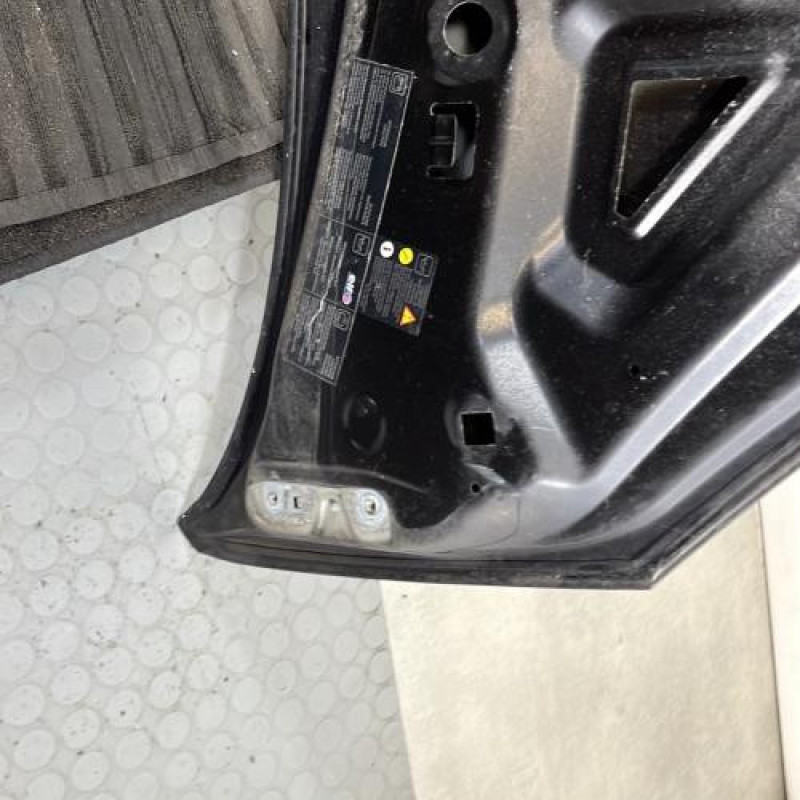 Capot RENAULT TWINGO 2 Photo n°8