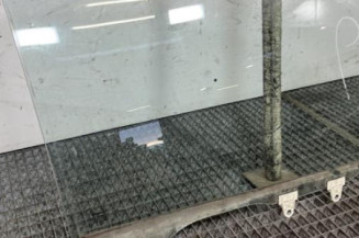 Vitre avant droit RENAULT TWINGO 2