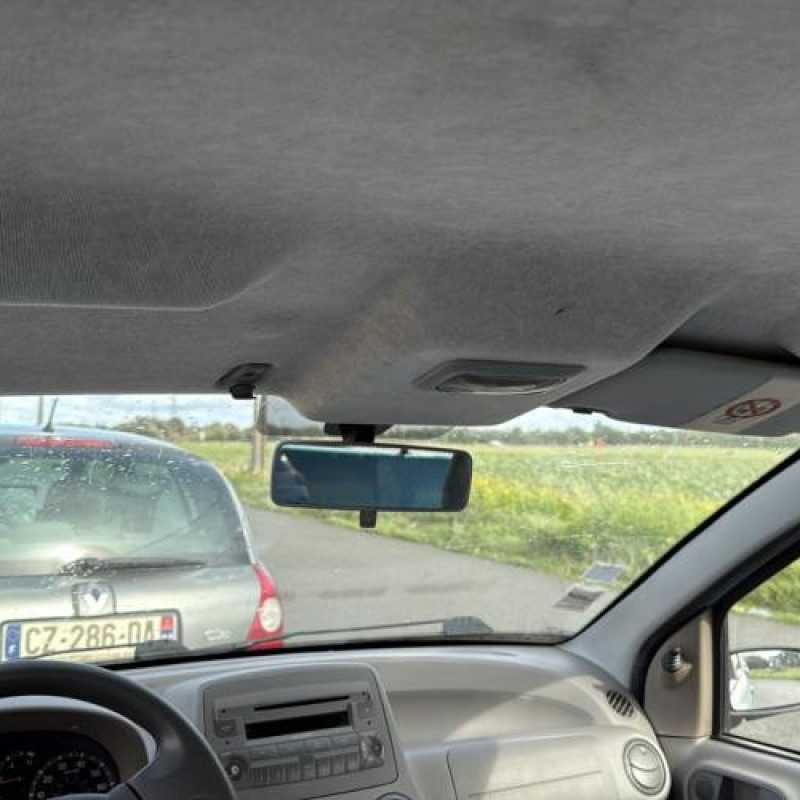 Malle/Hayon arriere FIAT PANDA 2 Photo n°17