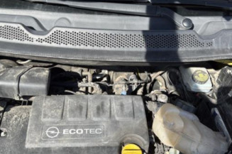 Poignee porte avant gauche OPEL ADAM