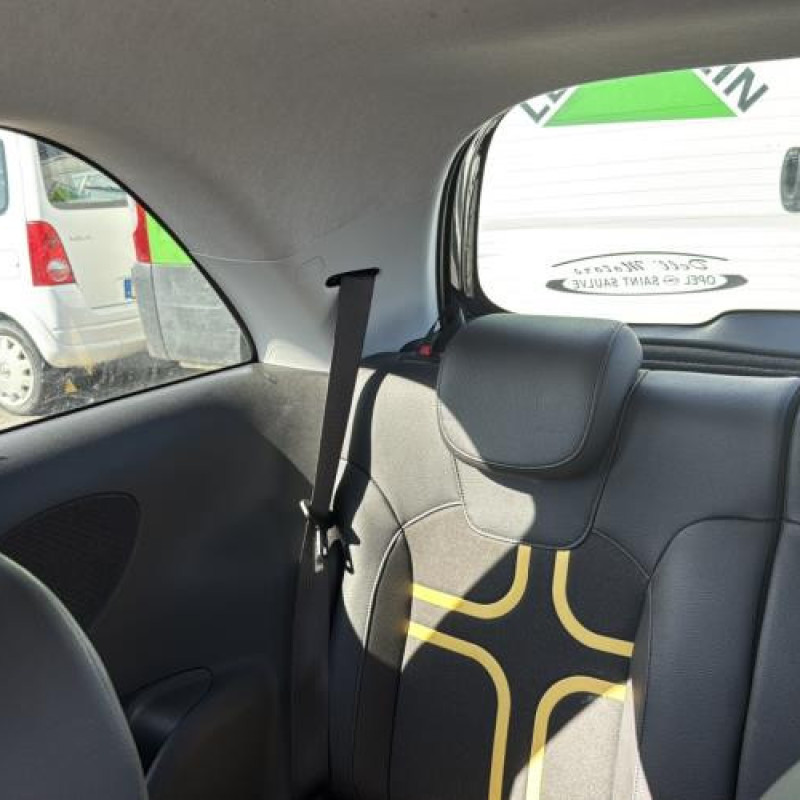 Vitre avant gauche OPEL ADAM Photo n°17