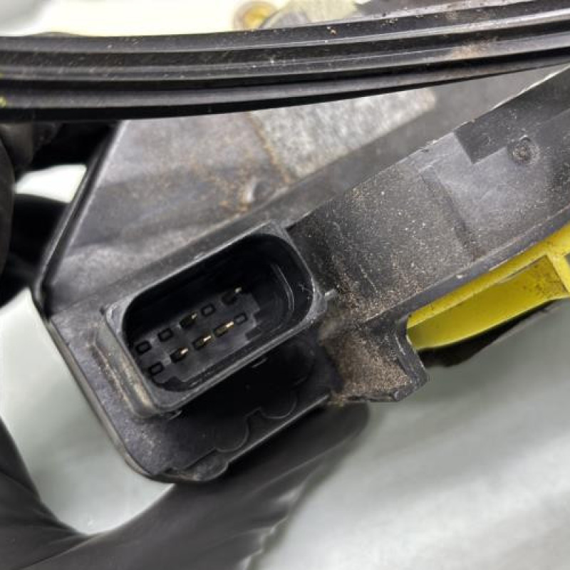 Serrure avant gauche OPEL ADAM Photo n°4