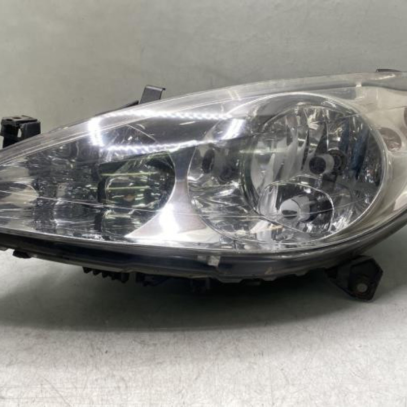 Optique avant principal gauche (feux)(phare) PEUGEOT 307 Photo n°1