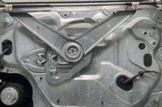 Leve vitre electrique avant gauche FORD FOCUS 2