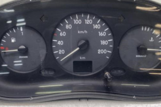 Compteur RENAULT CLIO 2 Photo n°1