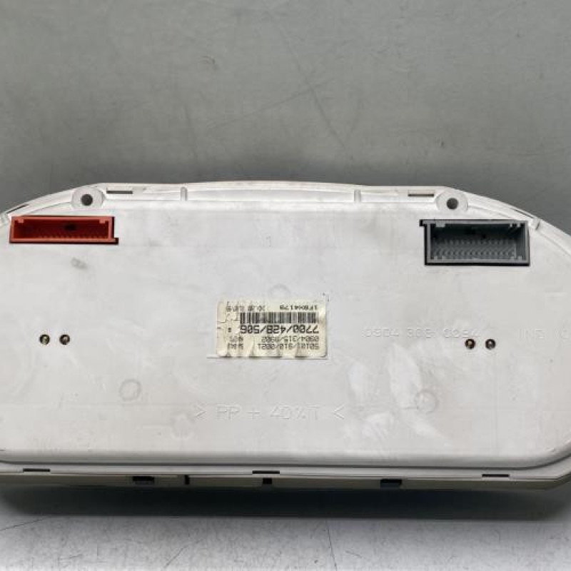 Compteur RENAULT CLIO 2 Photo n°2