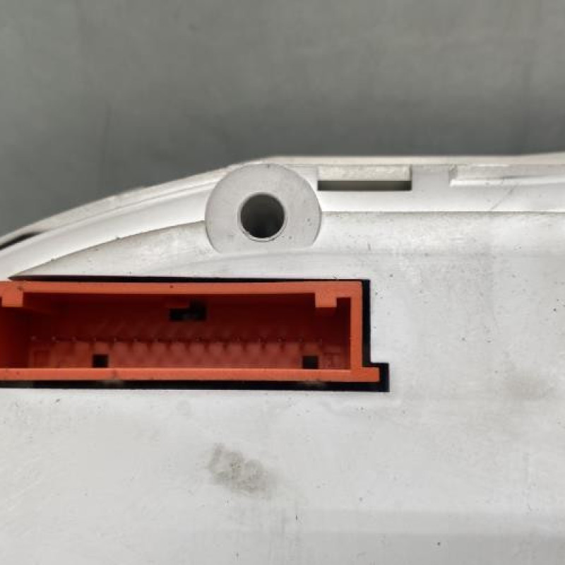 Compteur RENAULT CLIO 2 Photo n°4