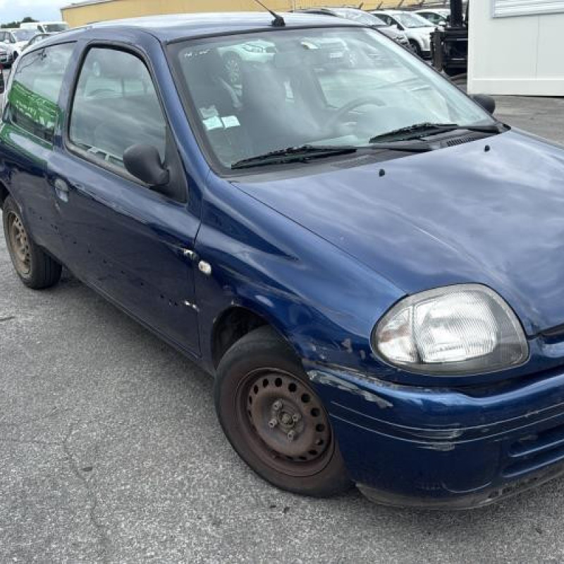 Compteur RENAULT CLIO 2 Photo n°16