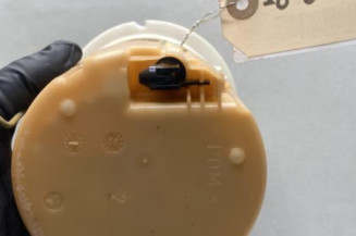 Pompe à carburant RENAULT CLIO 2