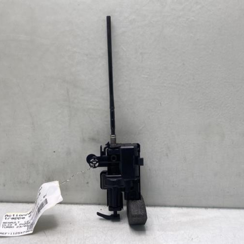 Actionneur verrou trappe d'essence RENAULT CLIO 4 Photo n°1