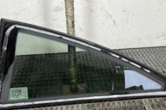 Custode arriere droit OPEL CORSA D