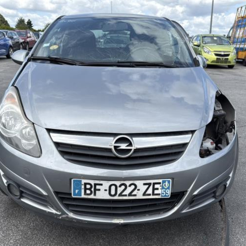 Custode arriere droit OPEL CORSA D Photo n°12