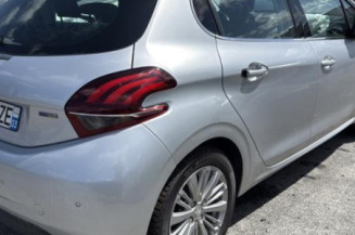 Compresseur clim PEUGEOT 208 1