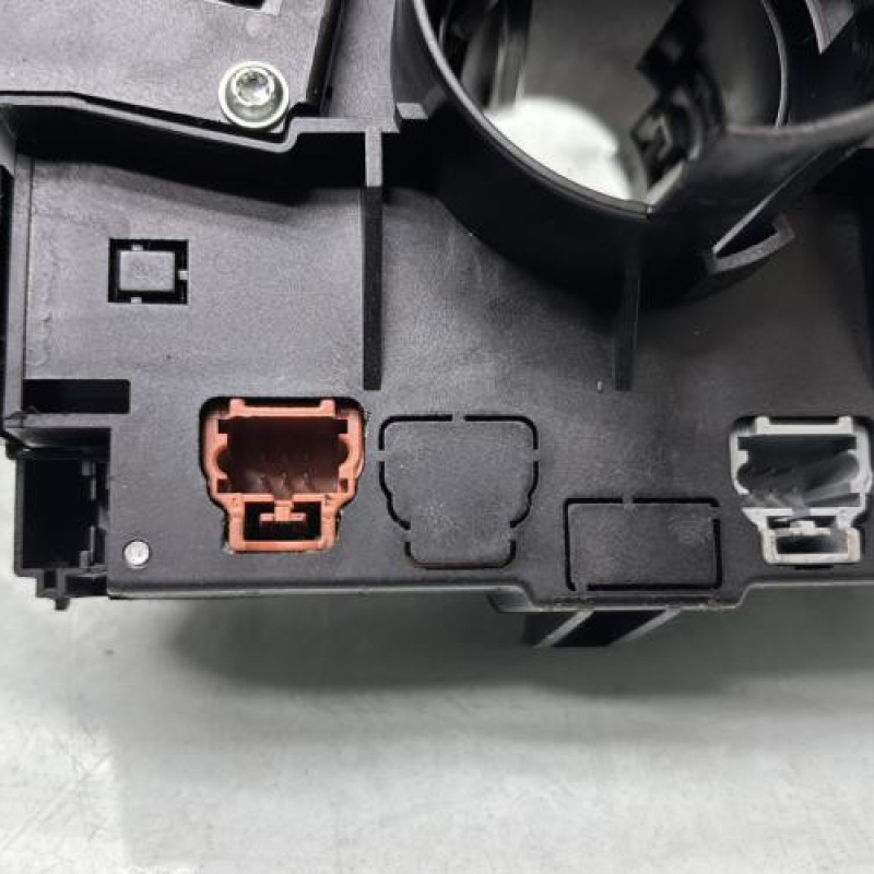 Com (Bloc Contacteur Tournant+Commodo Essuie Glace+Commodo Phare) CITROEN C3 1 Photo n°7