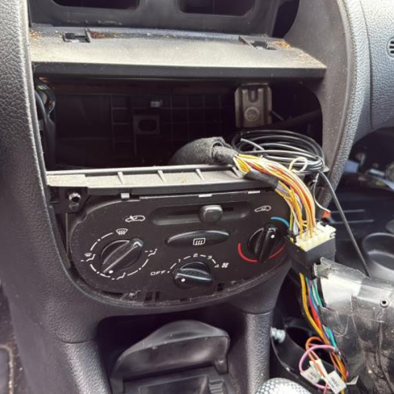 Retroviseur interieur PEUGEOT 206 Photo n°14