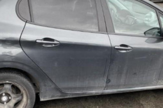 Cremaillere assistee PEUGEOT 208 1