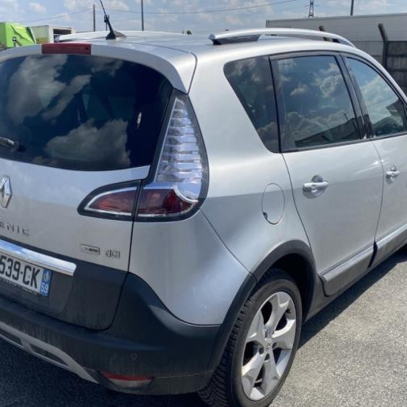 Pare choc arriere RENAULT GRAND SCENIC 3 Photo n°20