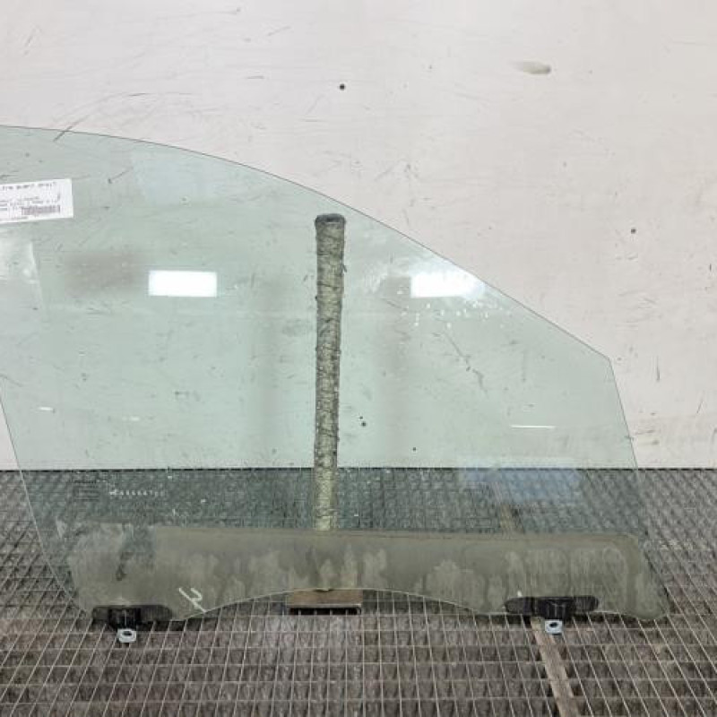 Vitre avant droit RENAULT GRAND SCENIC 3 Photo n°1