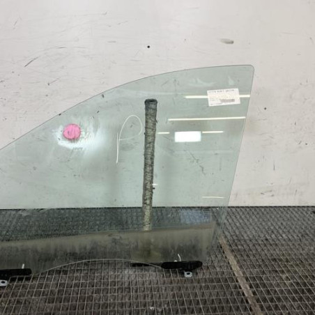 Vitre avant gauche RENAULT GRAND SCENIC 3 Photo n°1